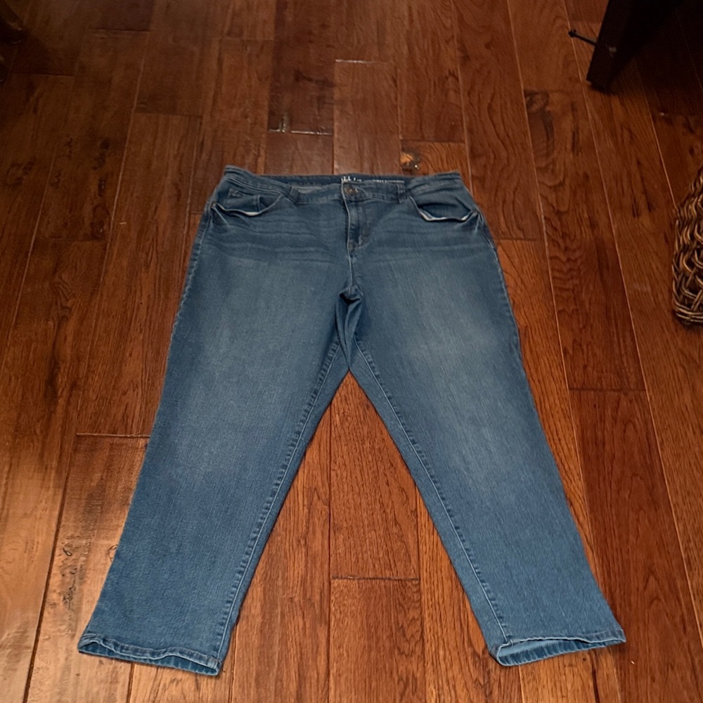 Style & Co. Blue Cropped Stretch Jeans - Women's Ankle Length curvy Boyfriend